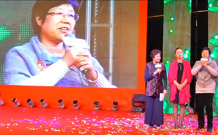 香港人大代表，立法委主席蔡素玉女士宣布斯兰集团生态林计划